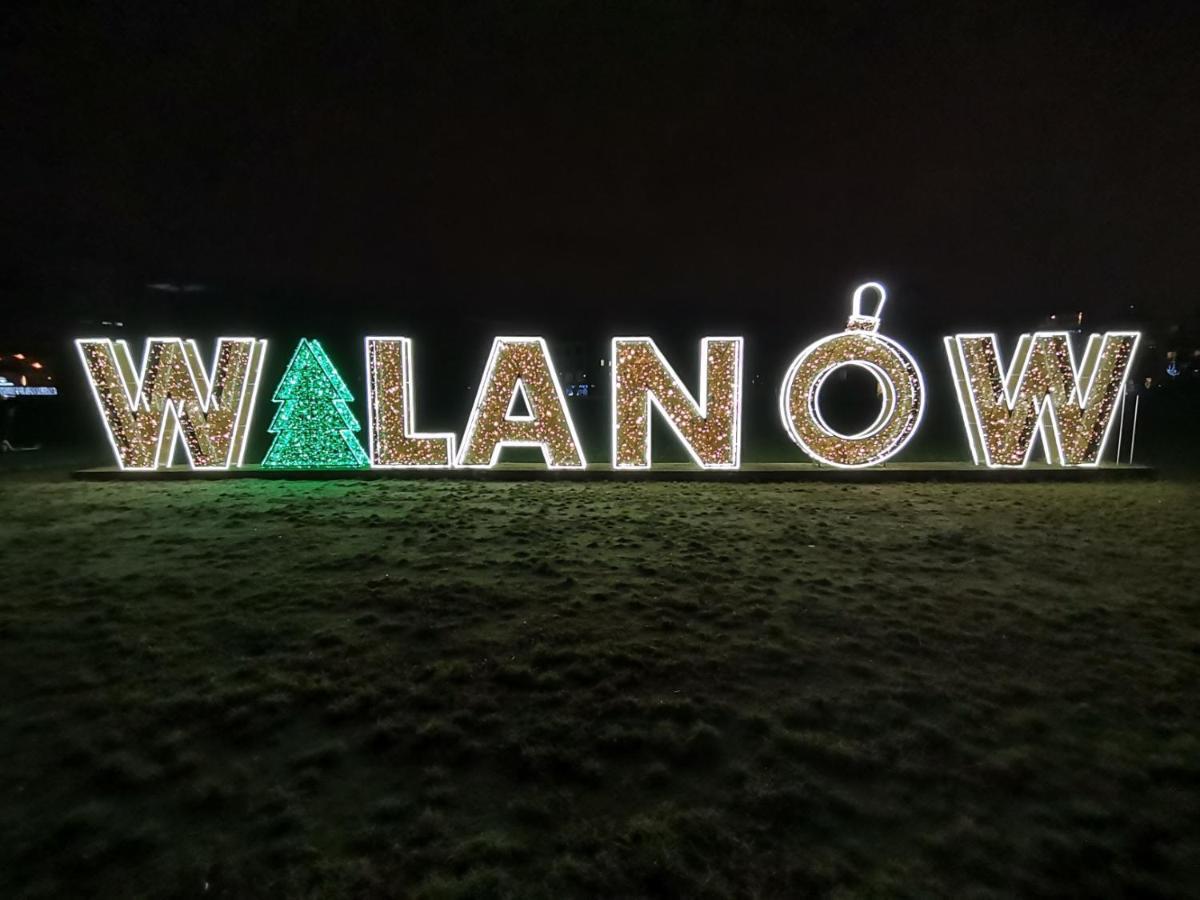 Nowoczesny Apartament Z Widokiem Appartement Warschau Buitenkant foto
