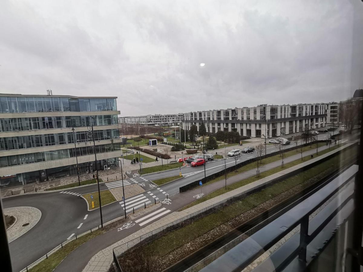 Nowoczesny Apartament Z Widokiem Appartement Warschau Buitenkant foto