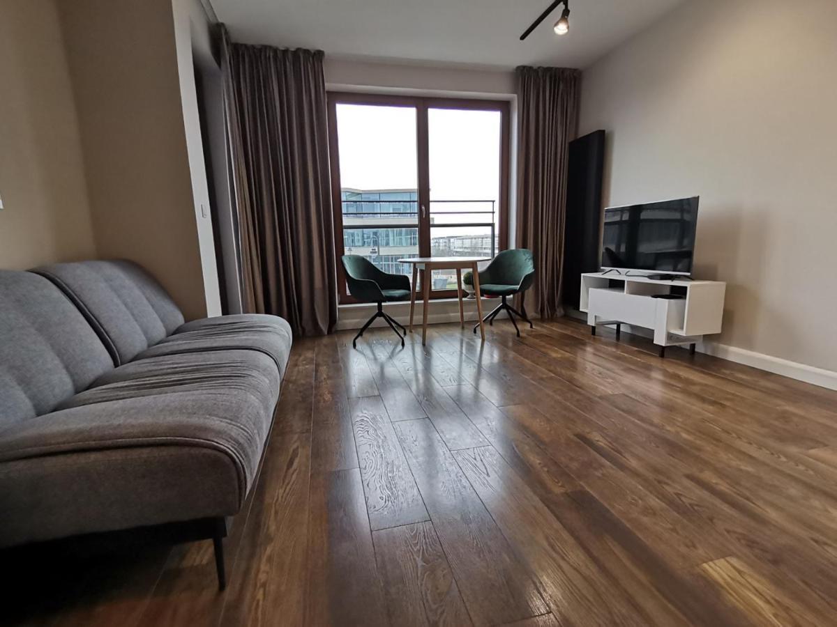 Nowoczesny Apartament Z Widokiem Appartement Warschau Buitenkant foto